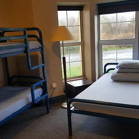 The Connemara - Sleepzone Hostal Leenaun