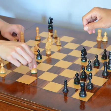 The Connemara - Sleepzone Hostal